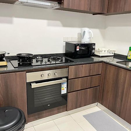 The Landmark Comfort Relax Spacious Sea View By Iz Tanjung Tokong Luaran gambar