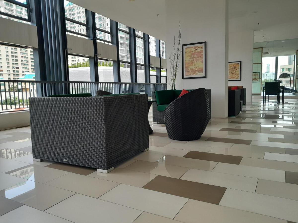 The Landmark Comfort Relax Spacious Sea View By Iz Tanjung Tokong Luaran gambar